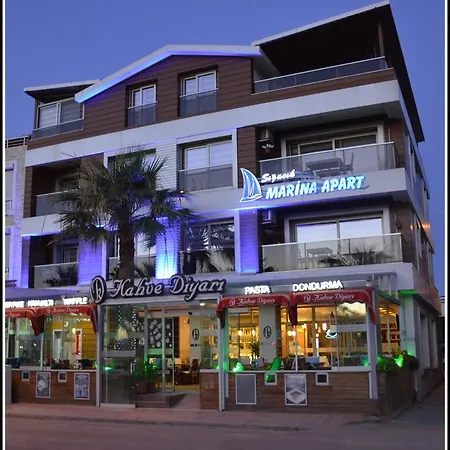 Marina Aparthotel