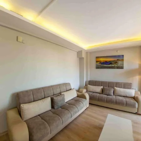 アパートホテル Marina